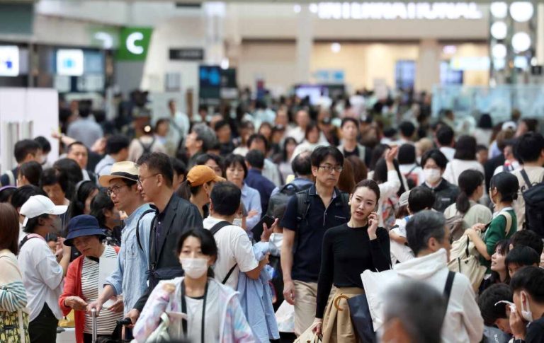 Arrivals Lobby Haneda Airport Golden Week